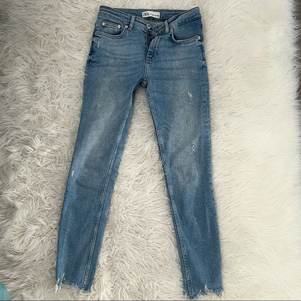 Blue Zara jeans - Picture 2 of 3